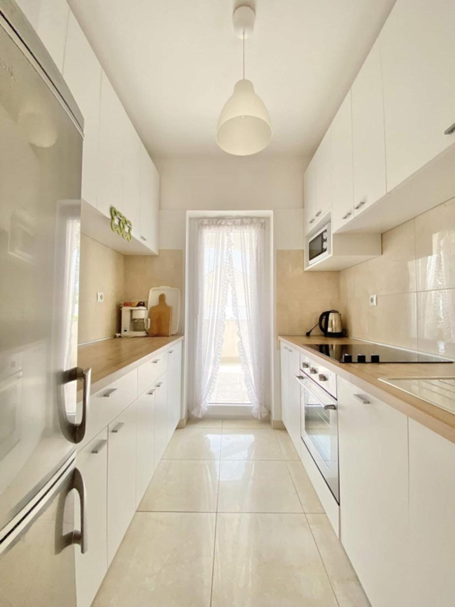 Family Apartments Viva Close To The Beach Крк Екстер'єр фото